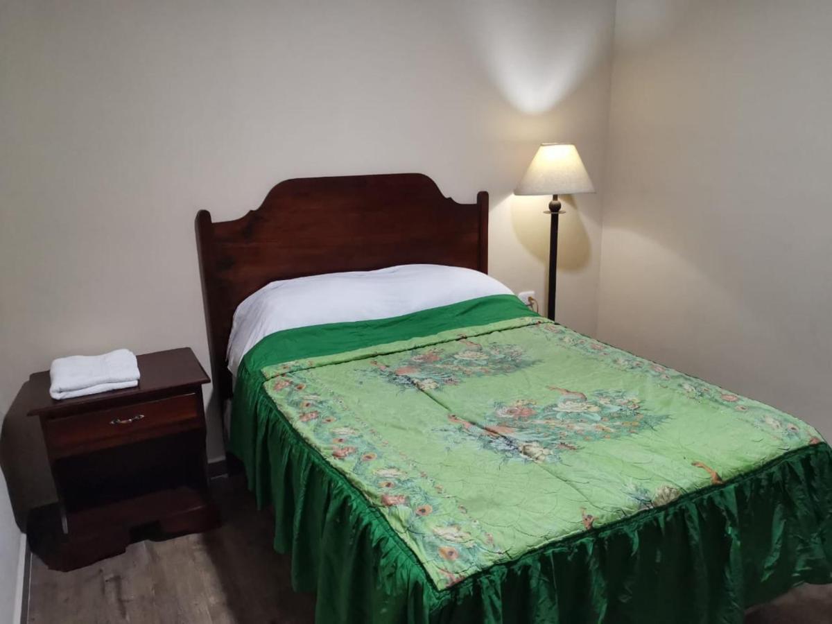 Hotel Guest House Inn ซานเปโดร ซูลา ภายนอก รูปภาพ