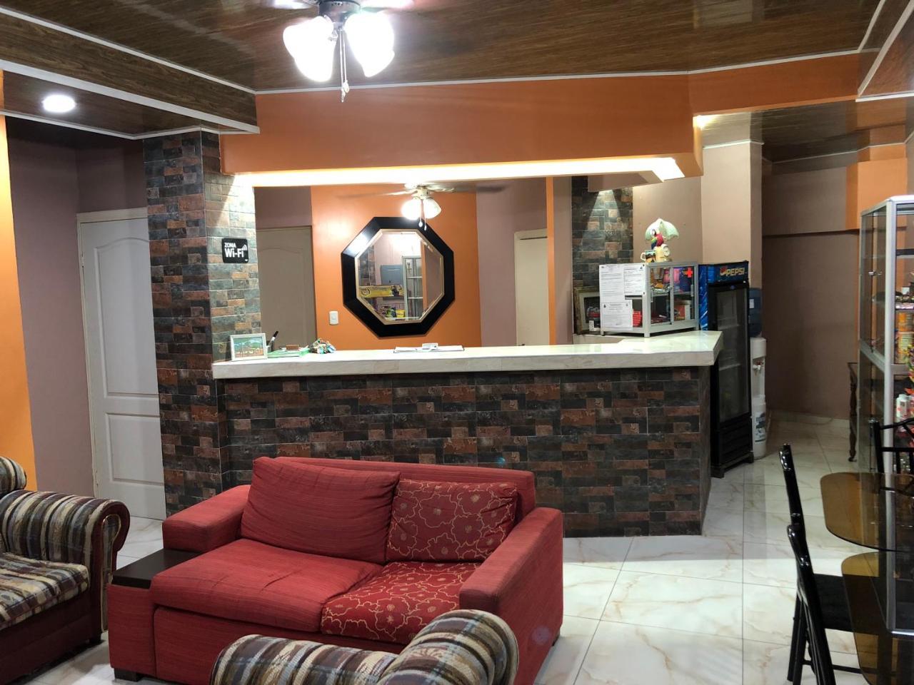 Hotel Guest House Inn ซานเปโดร ซูลา ภายนอก รูปภาพ