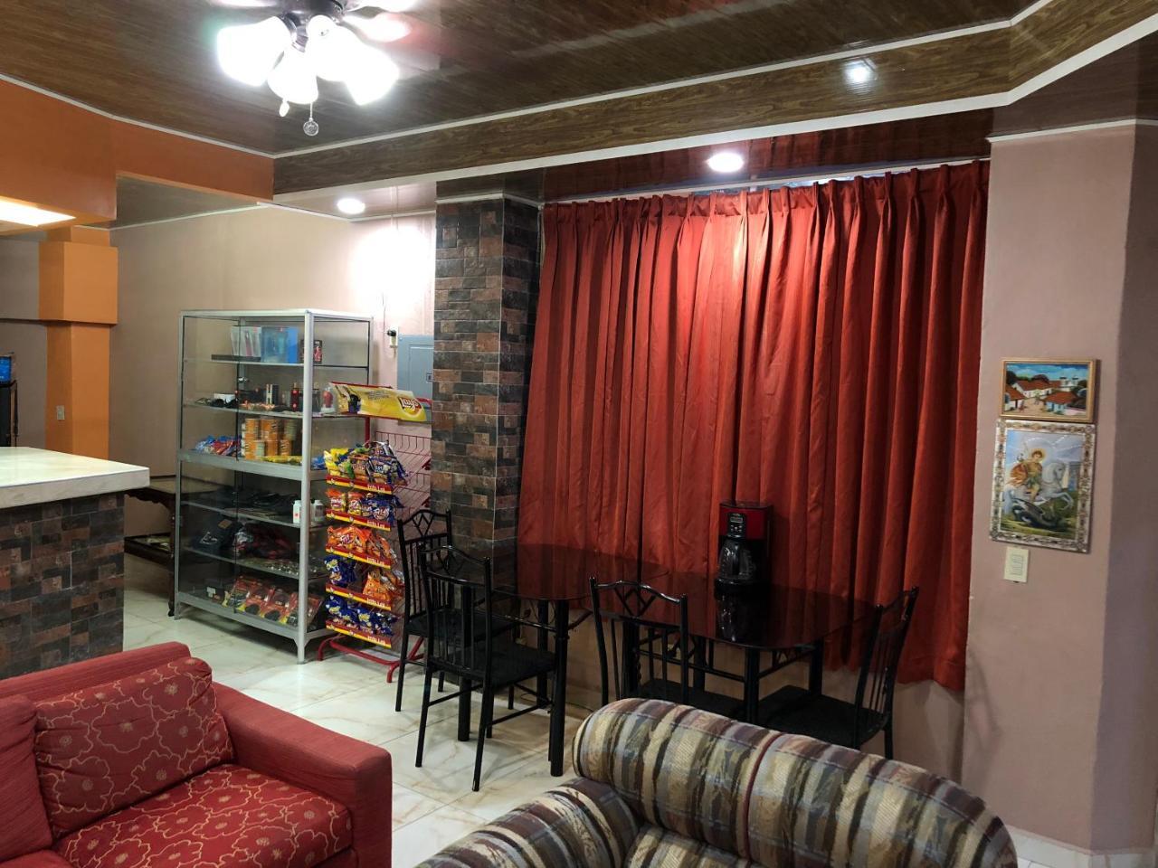 Hotel Guest House Inn ซานเปโดร ซูลา ภายนอก รูปภาพ