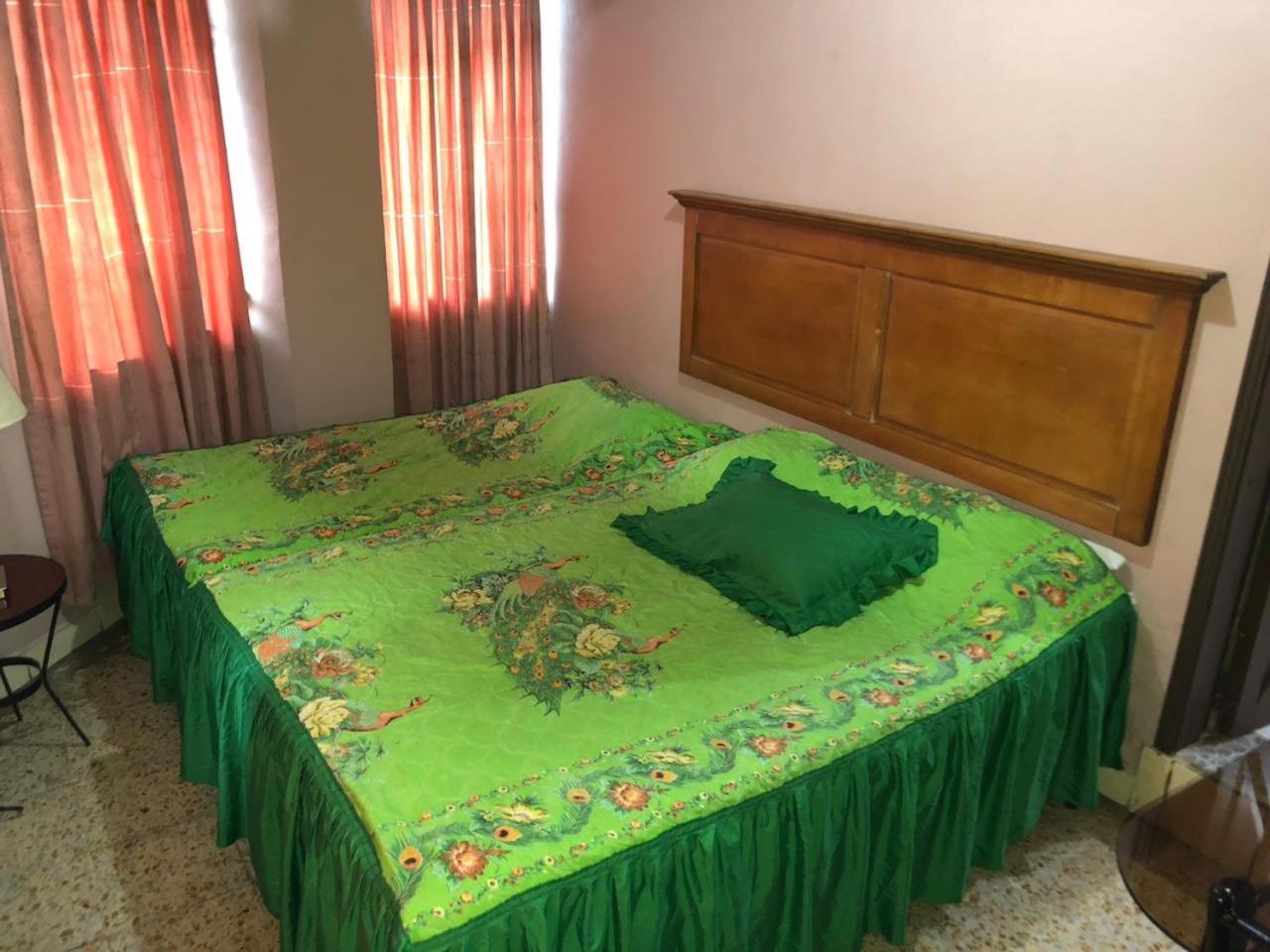 Hotel Guest House Inn ซานเปโดร ซูลา ภายนอก รูปภาพ