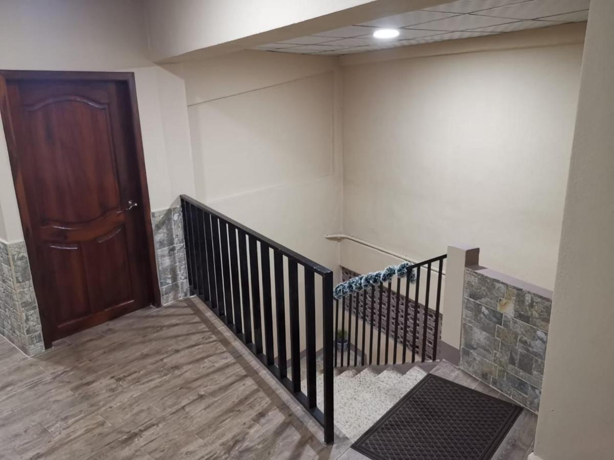Hotel Guest House Inn ซานเปโดร ซูลา ภายนอก รูปภาพ